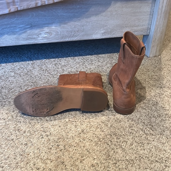 Frye Carmel leather Paige short riding pull on boots 8.5 - Picture 8 of 8